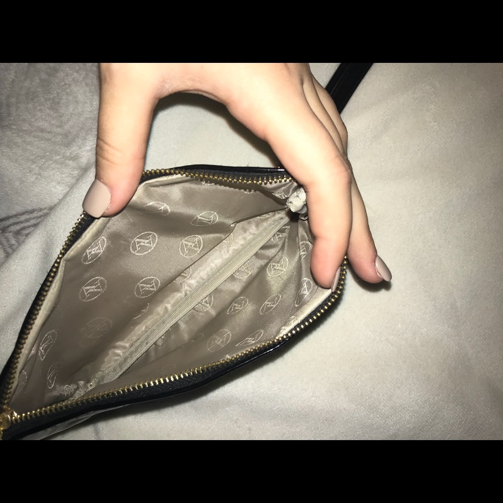 Wallet - Picture 3 of 3